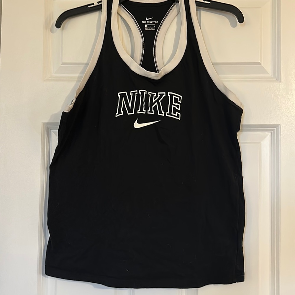 Women’s Nike racerback tank top size large